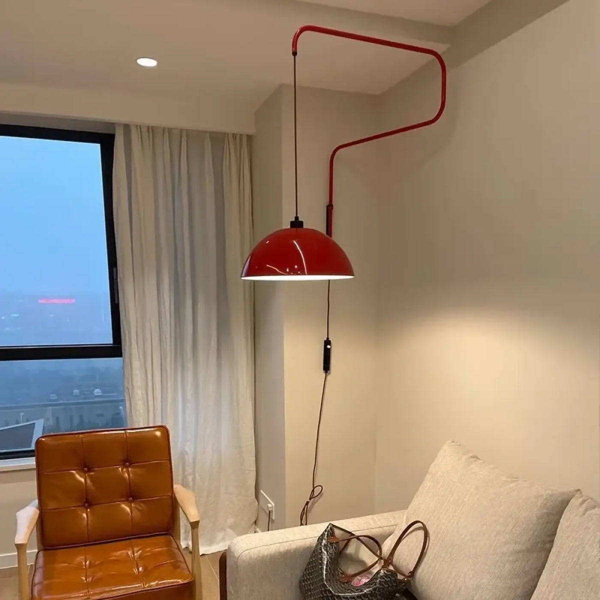 Applique murale à abat-jour rouge en tissu, style moderne