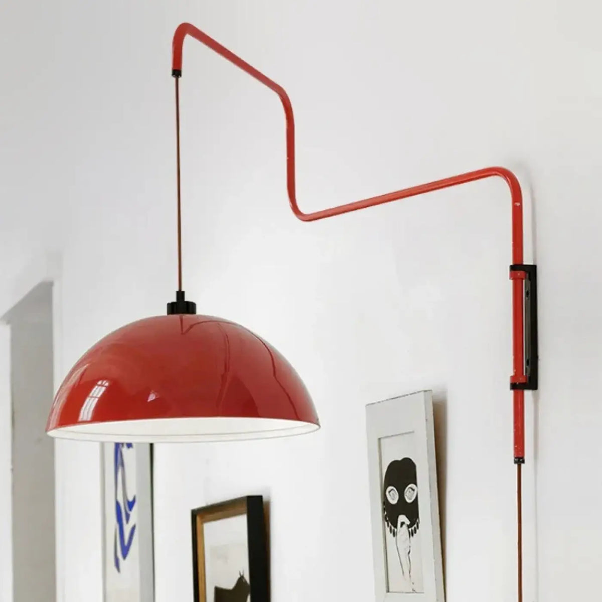 Applique murale à abat-jour rouge en tissu, style moderne