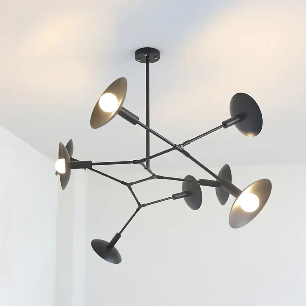 Suspension noire à bras articulés, de 4 à 10 lampes