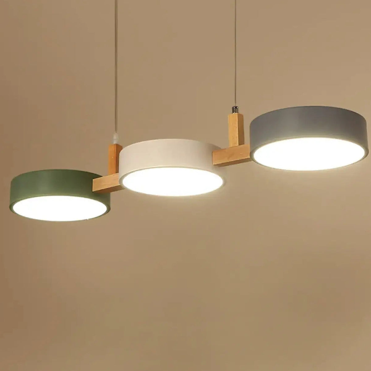 Suspension nordique à trois cercles en bois, colorée ou blanche