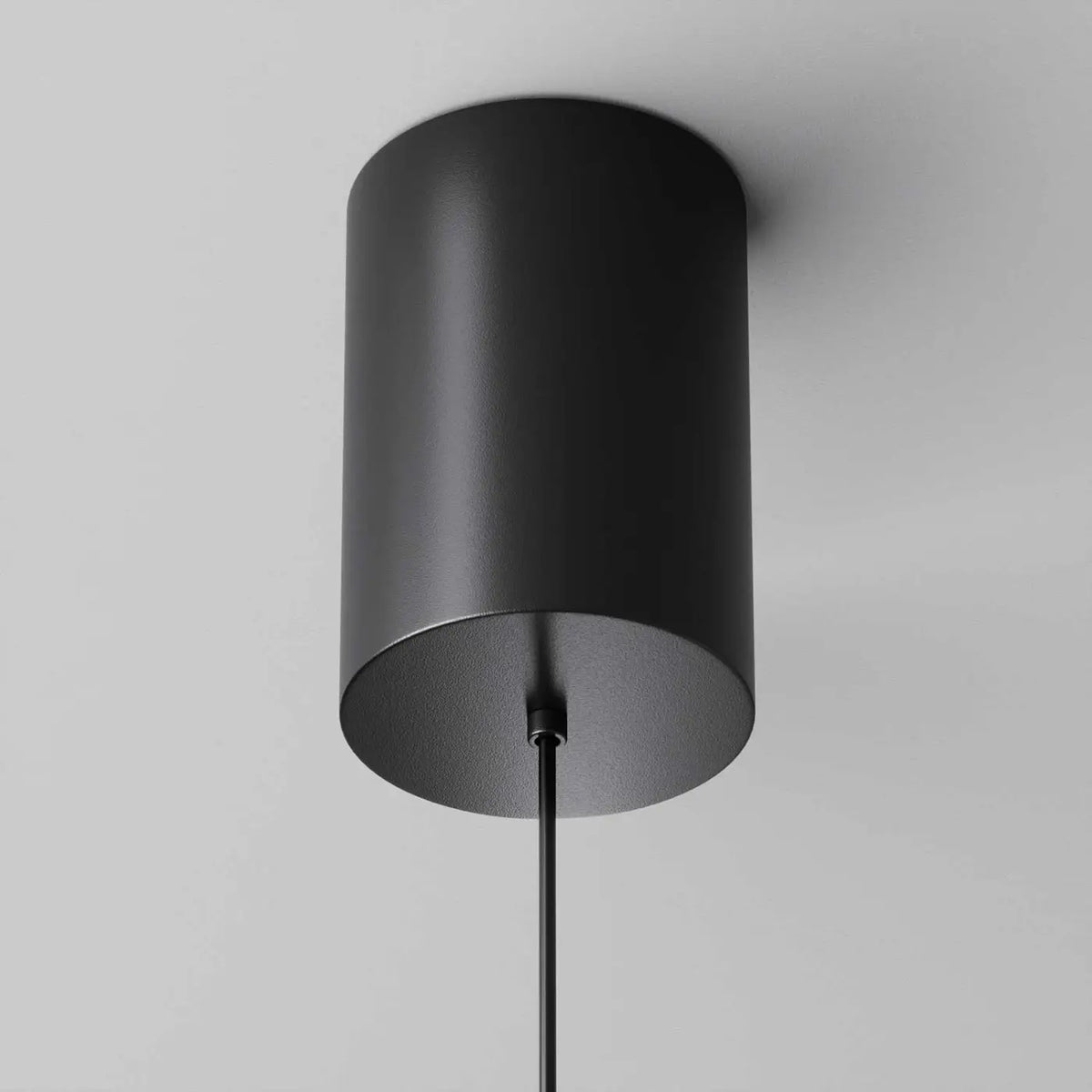 Suspension LED disque vertical en acier, trois coloris