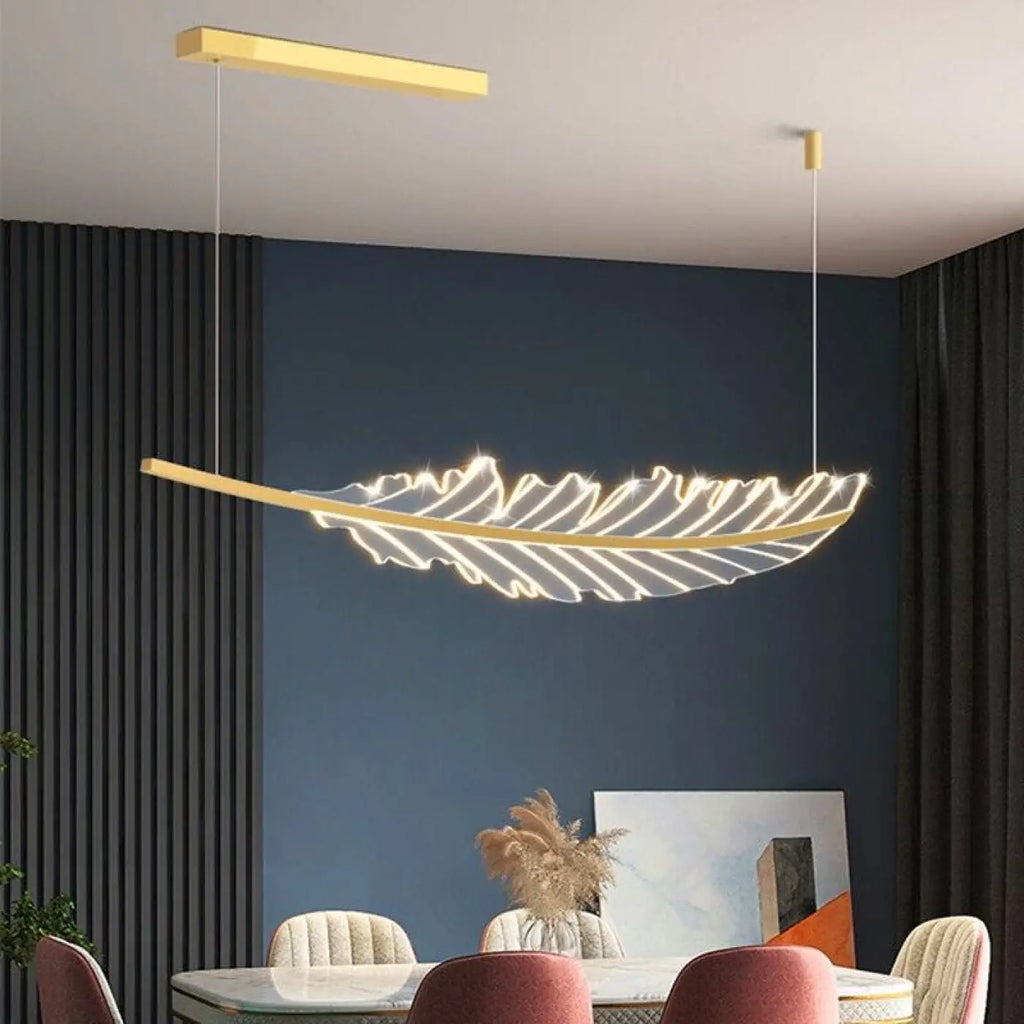Suspension en plumes, luminaire aérien et décoratif