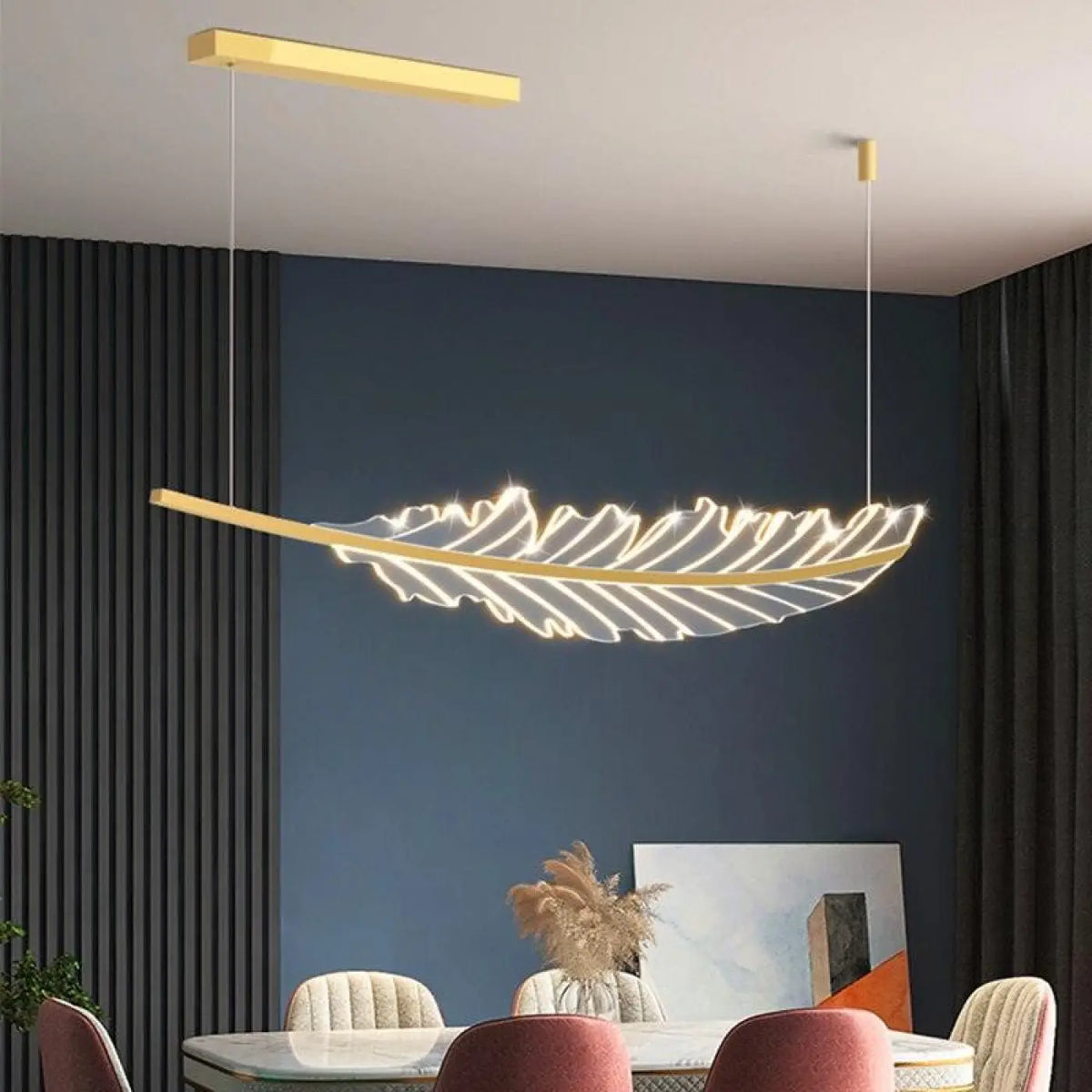 Suspension en plumes, luminaire aérien et décoratif