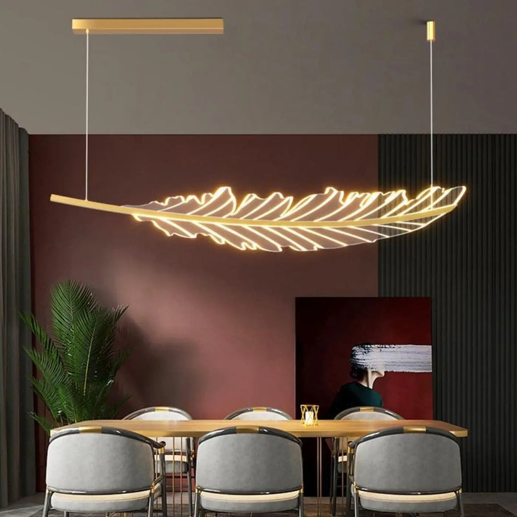 Suspension en plumes, luminaire aérien et décoratif