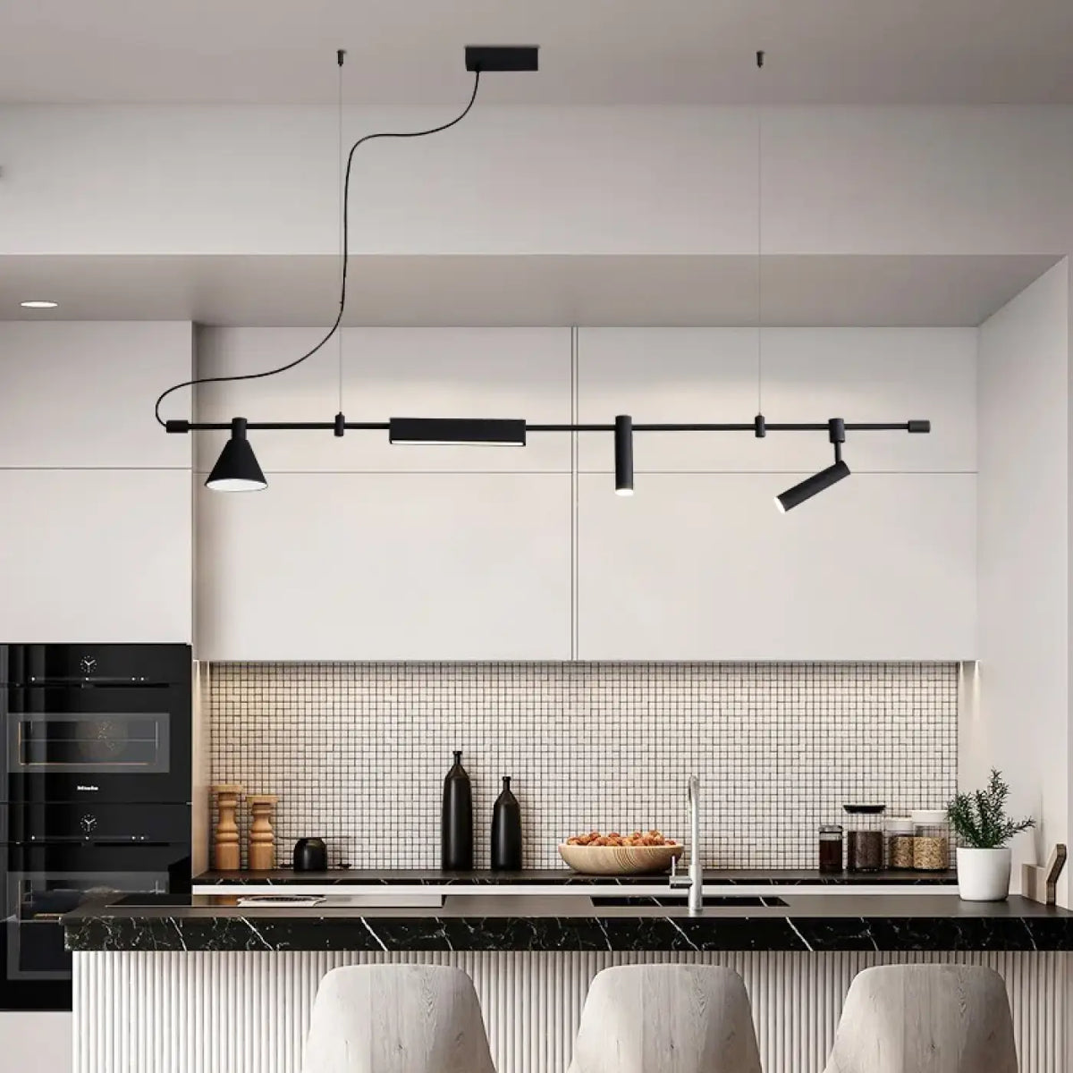 Suspension rail noire à spots orientables pour cuisine