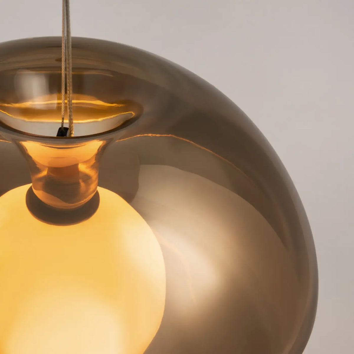 Suspension LED en forme de pomme, verre ambré, 30 cm