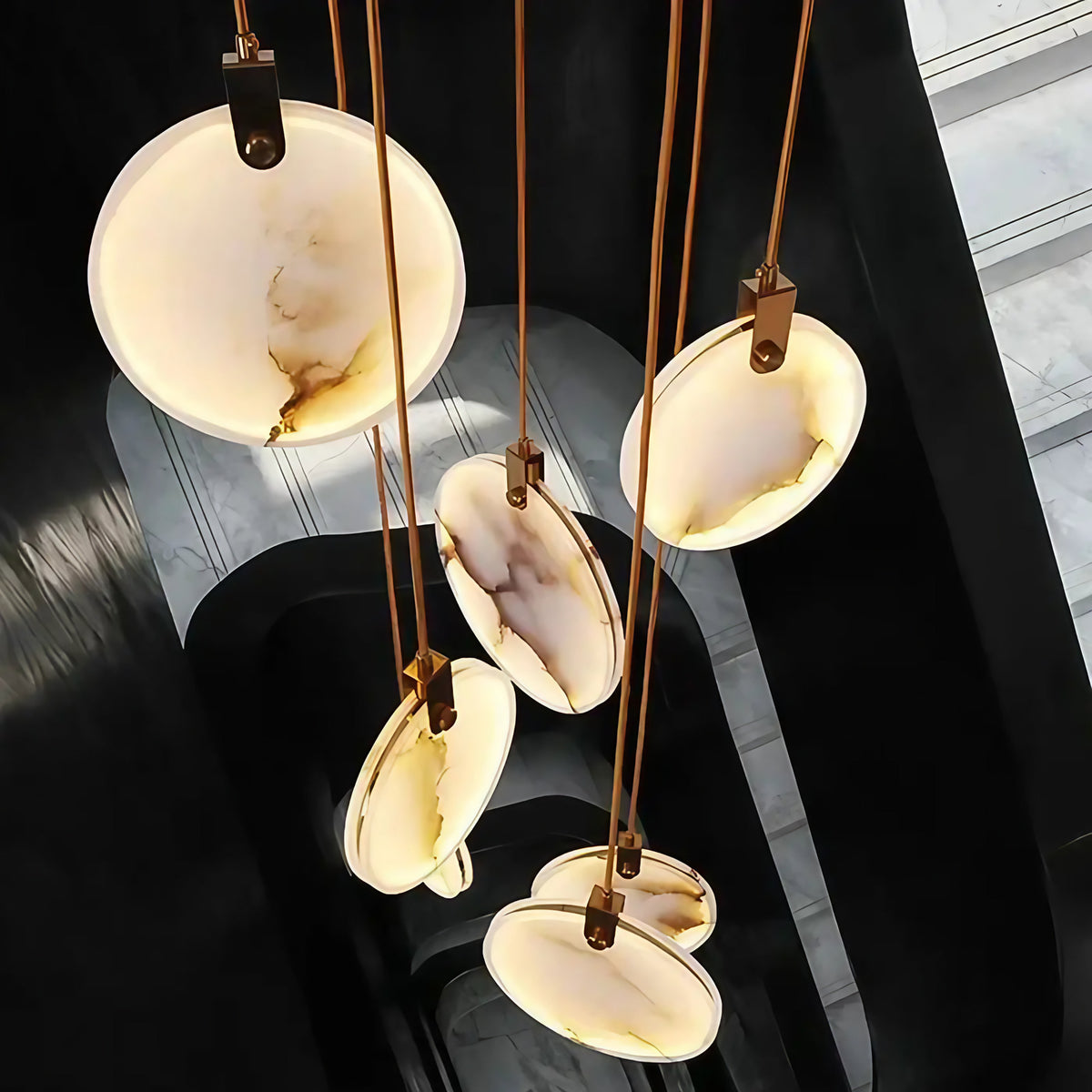 Suspension ronde effet marbre lumineux, du S au XXL