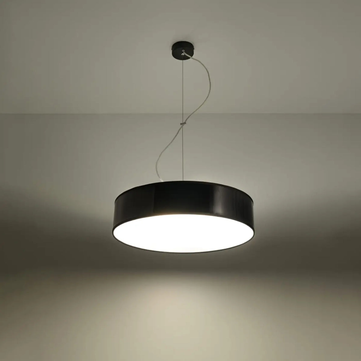 Suspension tambour plat, 35 ou 45 cm, 2 ou 3 ampoules, blanc ou noir