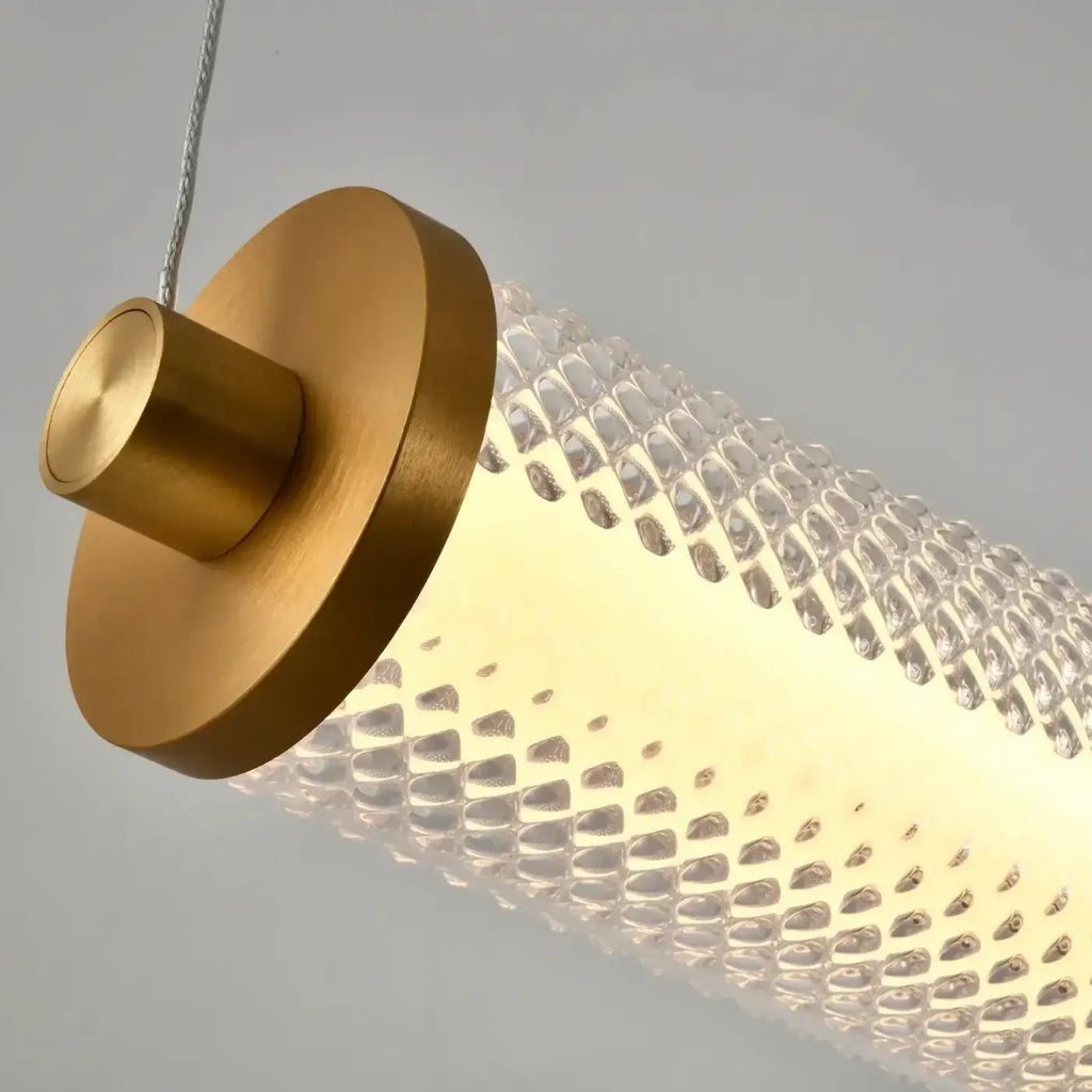 Suspension LED horizontale à finition dorée, lumière réglable
