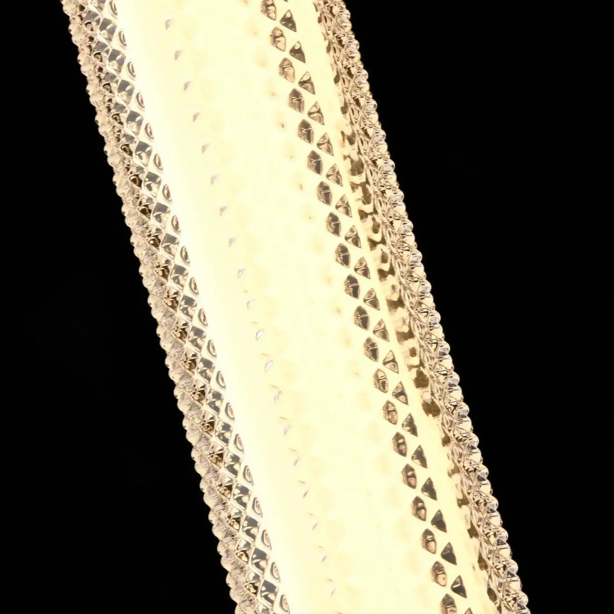Suspension LED verticale à finition dorée, cinq teintes