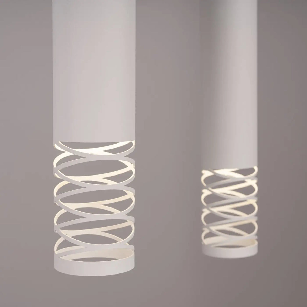 Suspension tube en acier blanc ajouré d'une spirale, GU10
