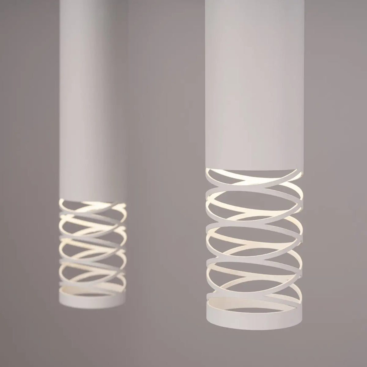 Suspension tube en acier blanc ajouré d'une spirale, GU10