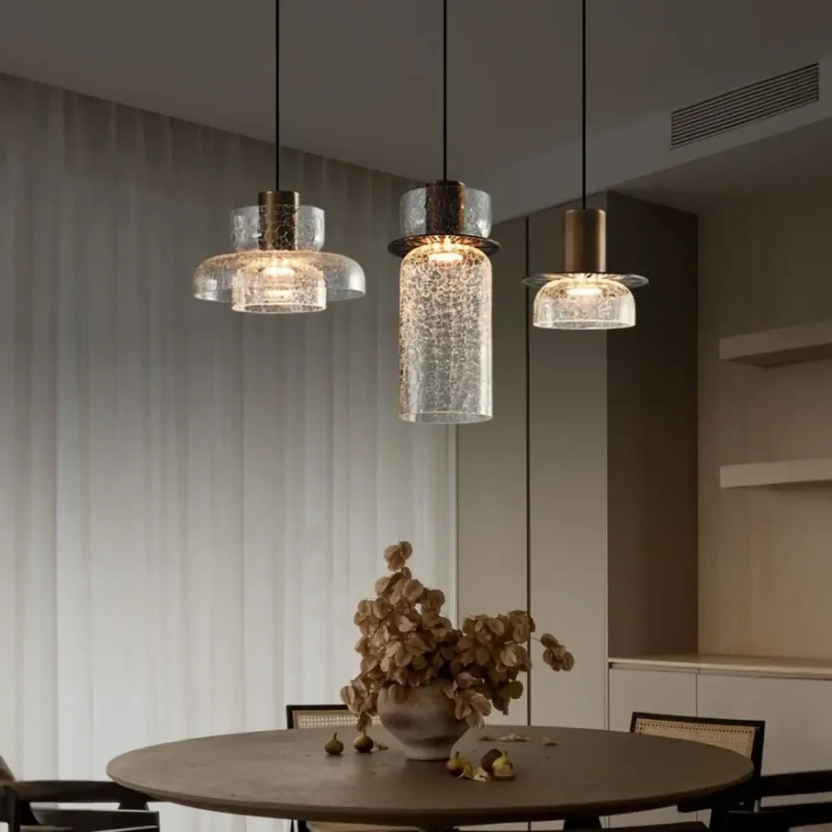 Suspension en verre craquelé et laiton, modèles A, B ou C