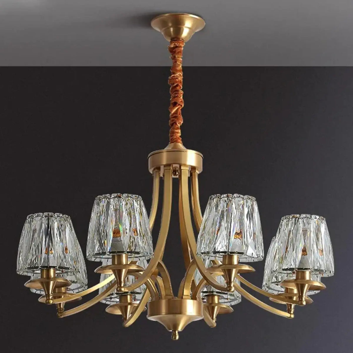 Suspension en verre et laiton pour salon moderne
