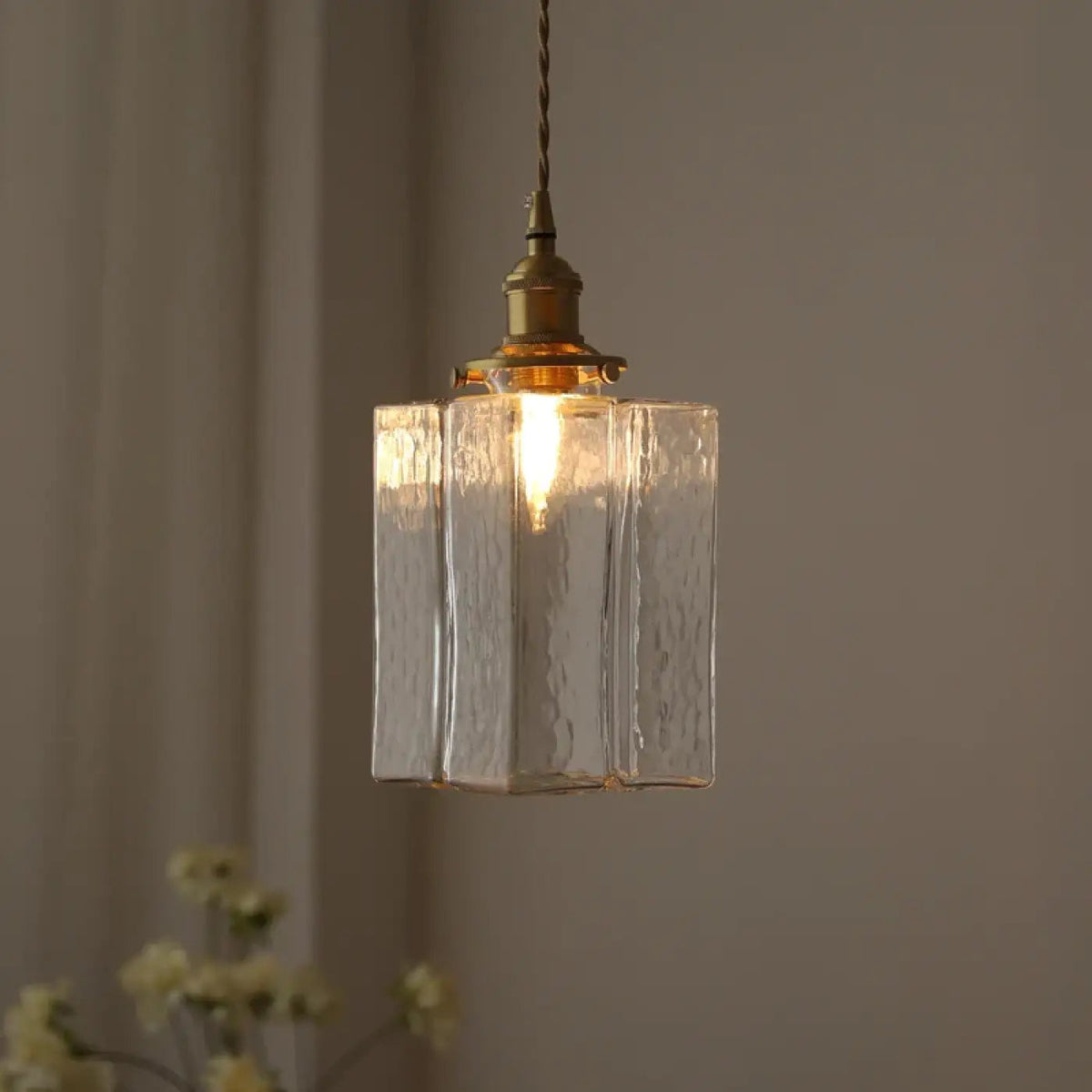 Suspension vintage en verre et laiton, trois modèles au choix
