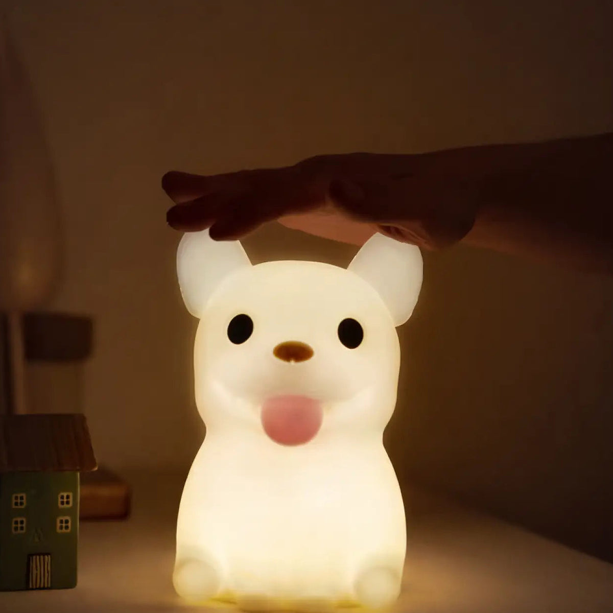 Veilleuse bouledogue, petit chien lumineux branché en USB