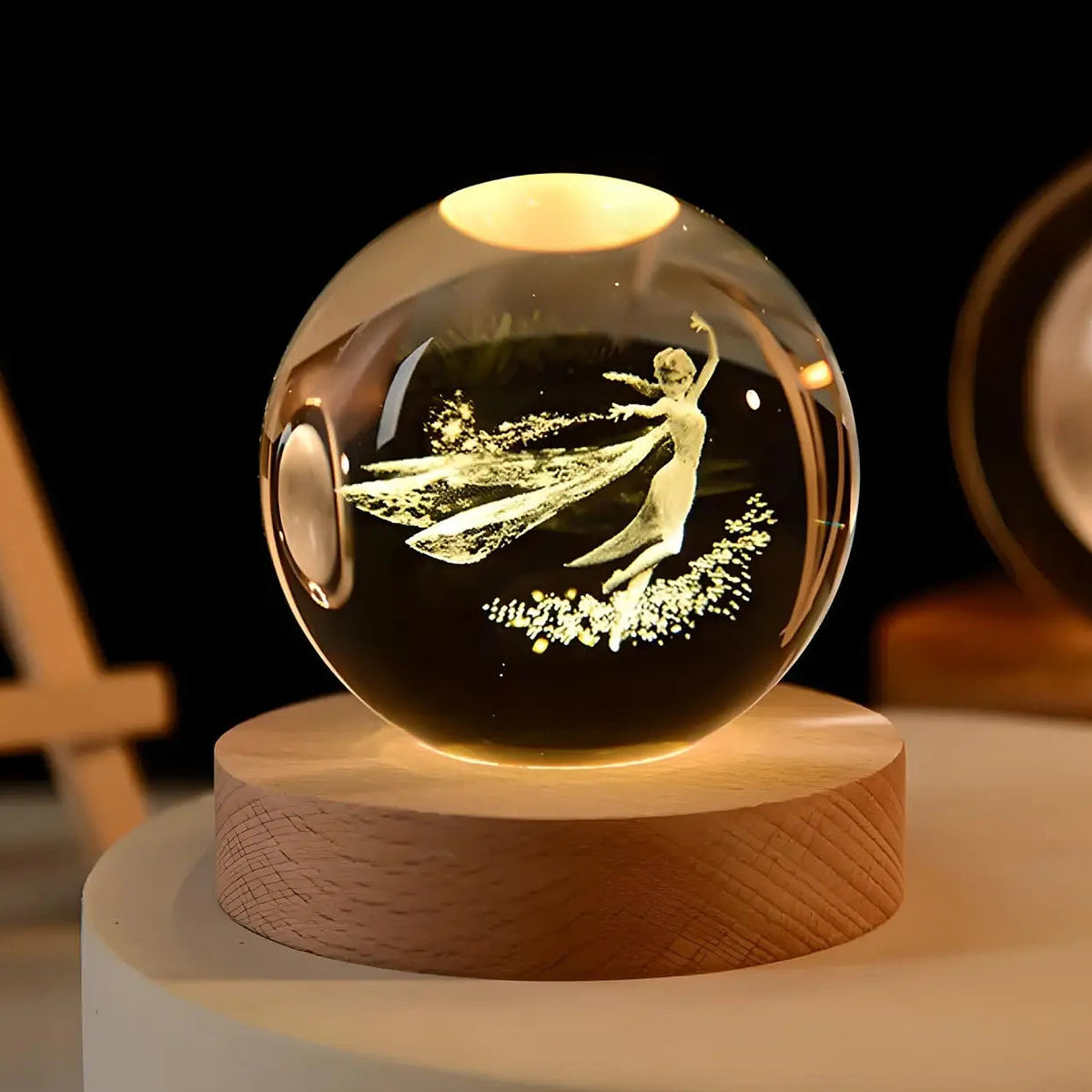 Veilleuse sphère de cristal LED, scène d'hiver, socle bois