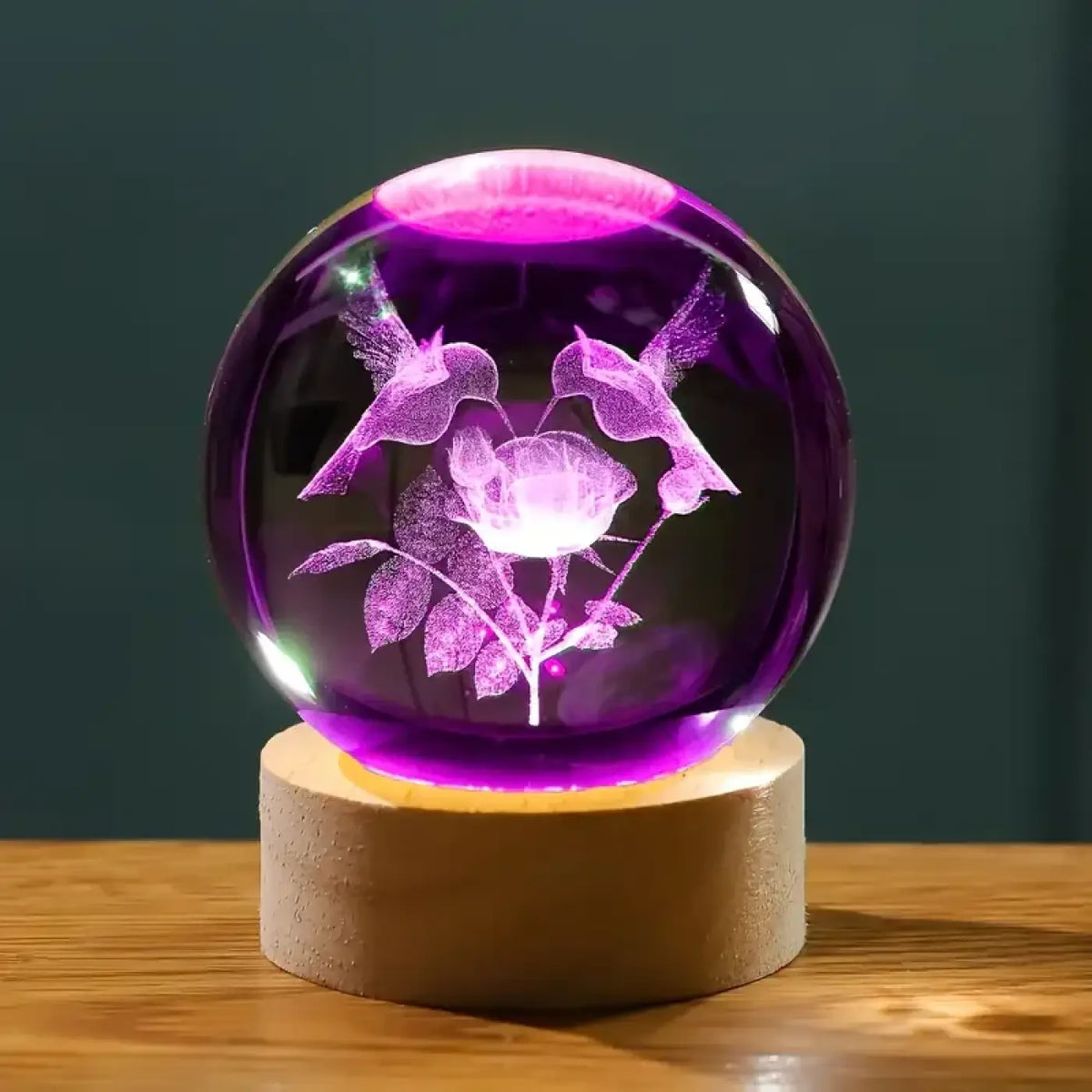 Veilleuse boule en verre décor colibris, teinte violette