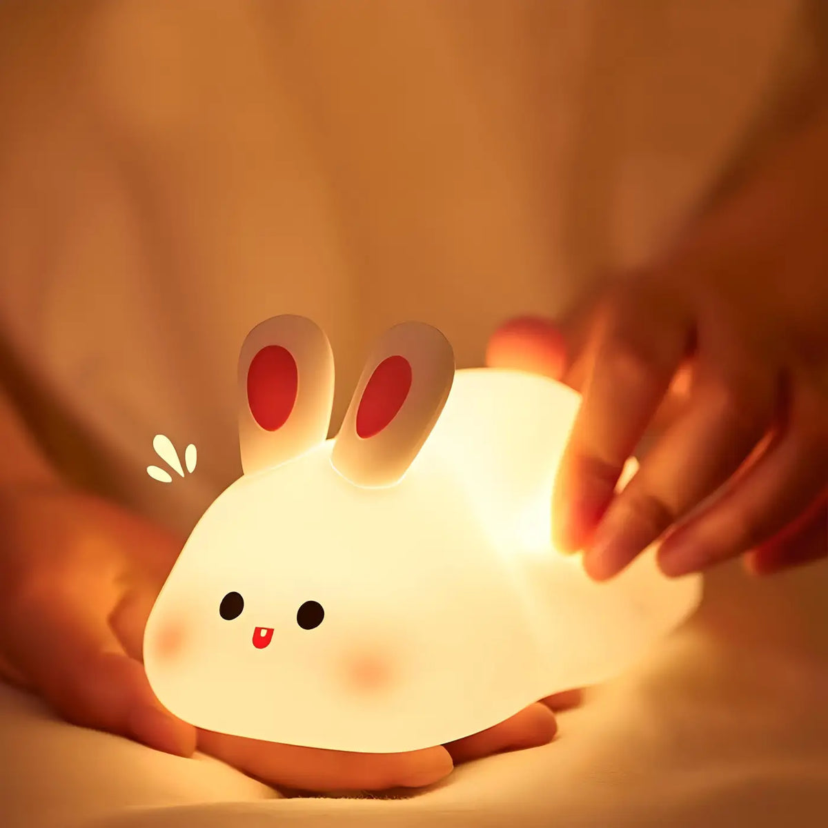 Veilleuse petit lapin aux lignes épurées, intensité réglable