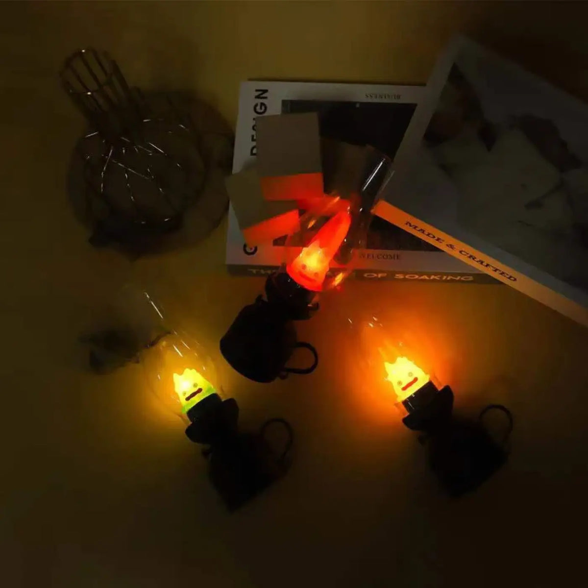 Veilleuse effet flamme façon lampe à pétrole, jaune ou rouge