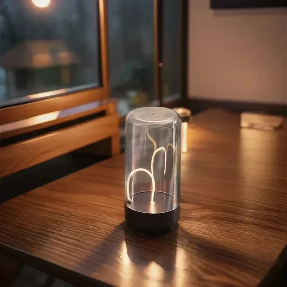 Veilleuse LED à poser sous cloche en verre, lumière chaude
