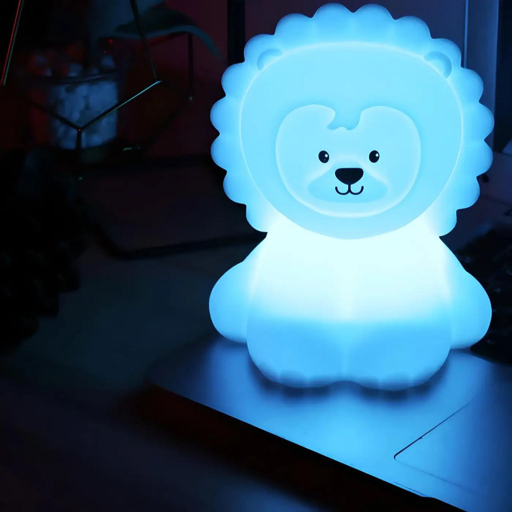 Veilleuse petit lion aux couleurs de lumière variables