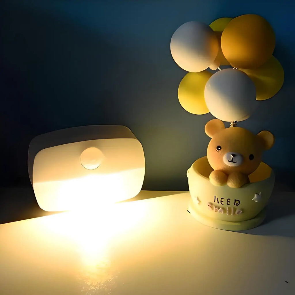 Veilleuse compacte pour couloir, lumière douce la nuit
