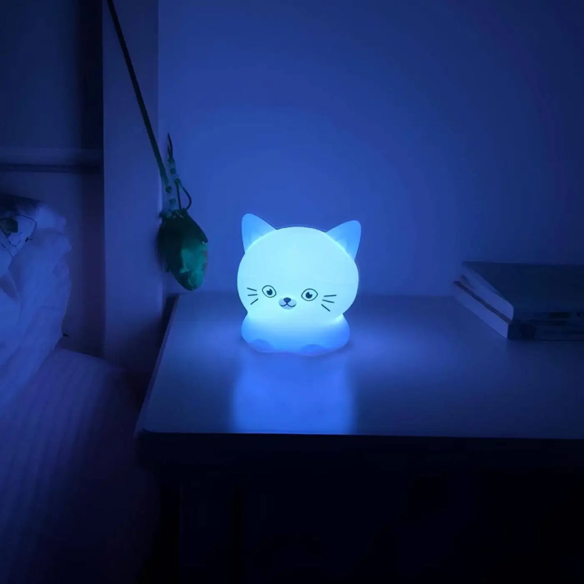 Petite veilleuse épurée pour chambre d'enfant
