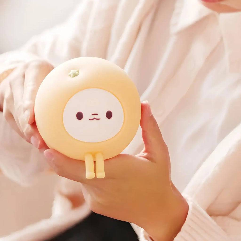 Veilleuse en silicone rechargeable à l'allure tendre
