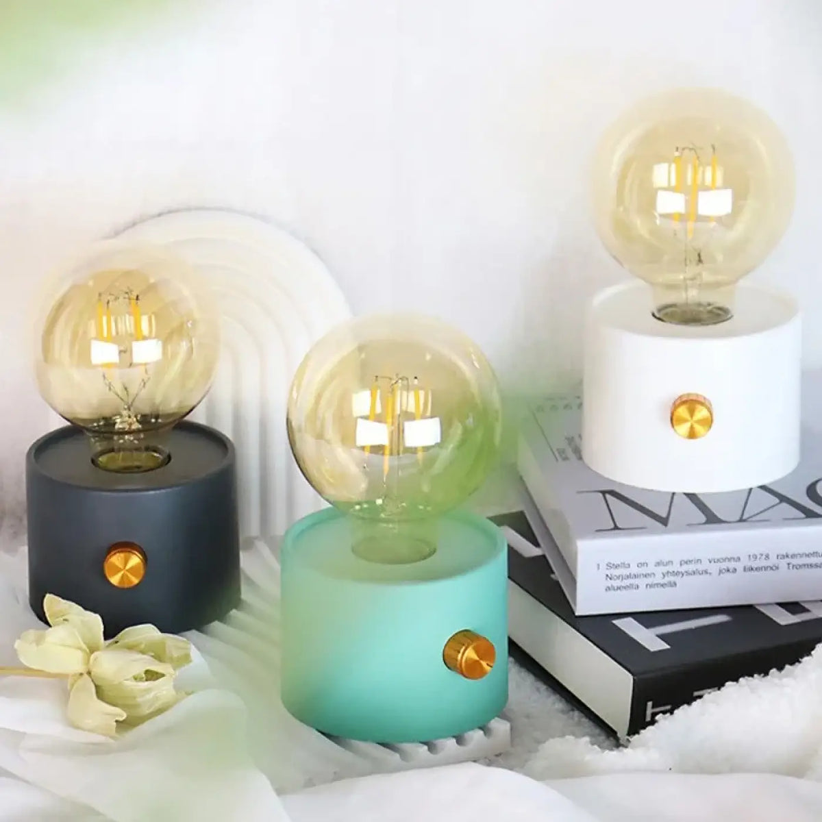 Veilleuse à ampoule apparente, vert, noir ou blanc
