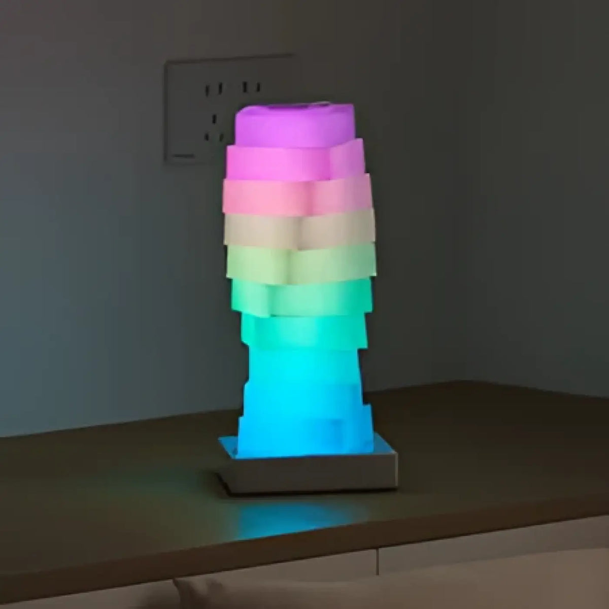 Veilleuse cube au design géométrique et moderne