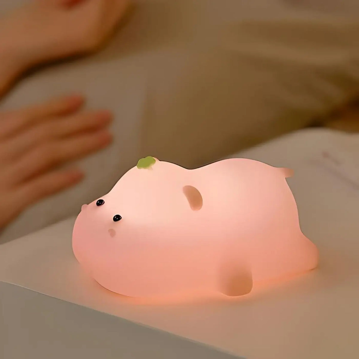 Veilleuse en silicone souple aux formes arrondies, chambre d'enfant