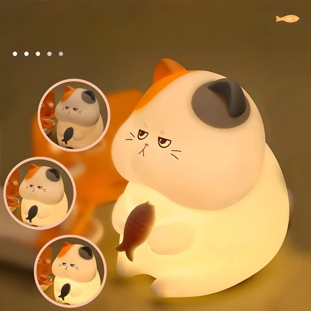 Veilleuse petit chat au format compact pour table de chevet