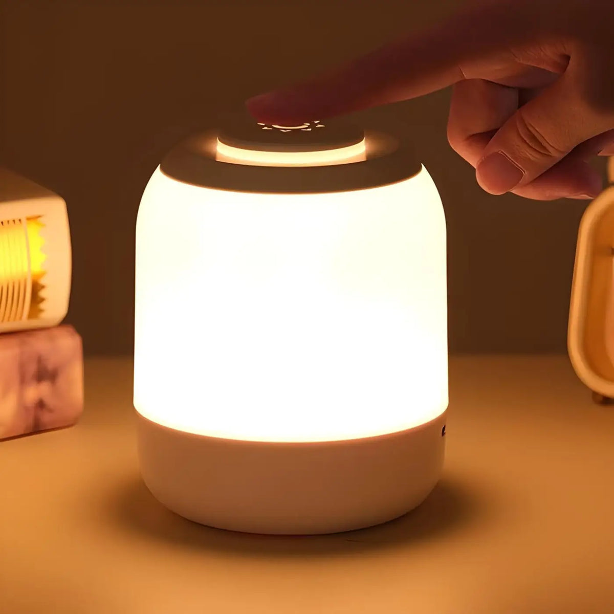 Veilleuse adulte épurée, plusieurs teintes de lumière
