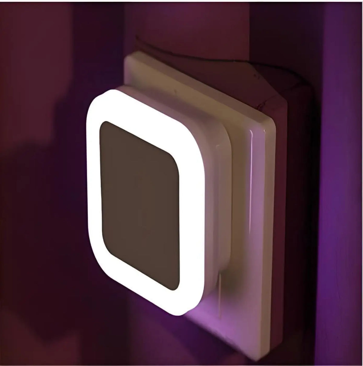 Veilleuse carrée minimaliste, couleur neutre