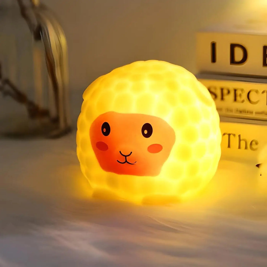 Veilleuse petit mouton au design minimaliste