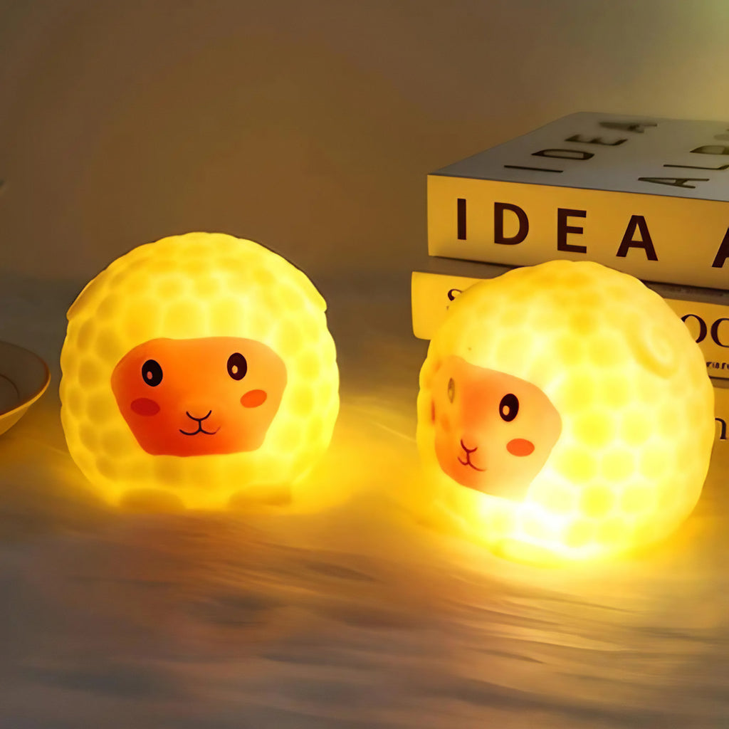 Veilleuse petit mouton au design minimaliste