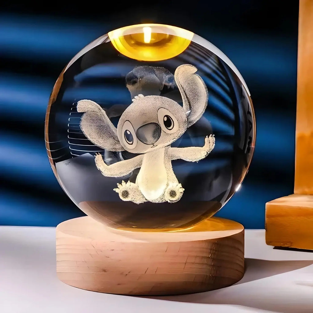 Veilleuse sphère en cristal sur socle en bois