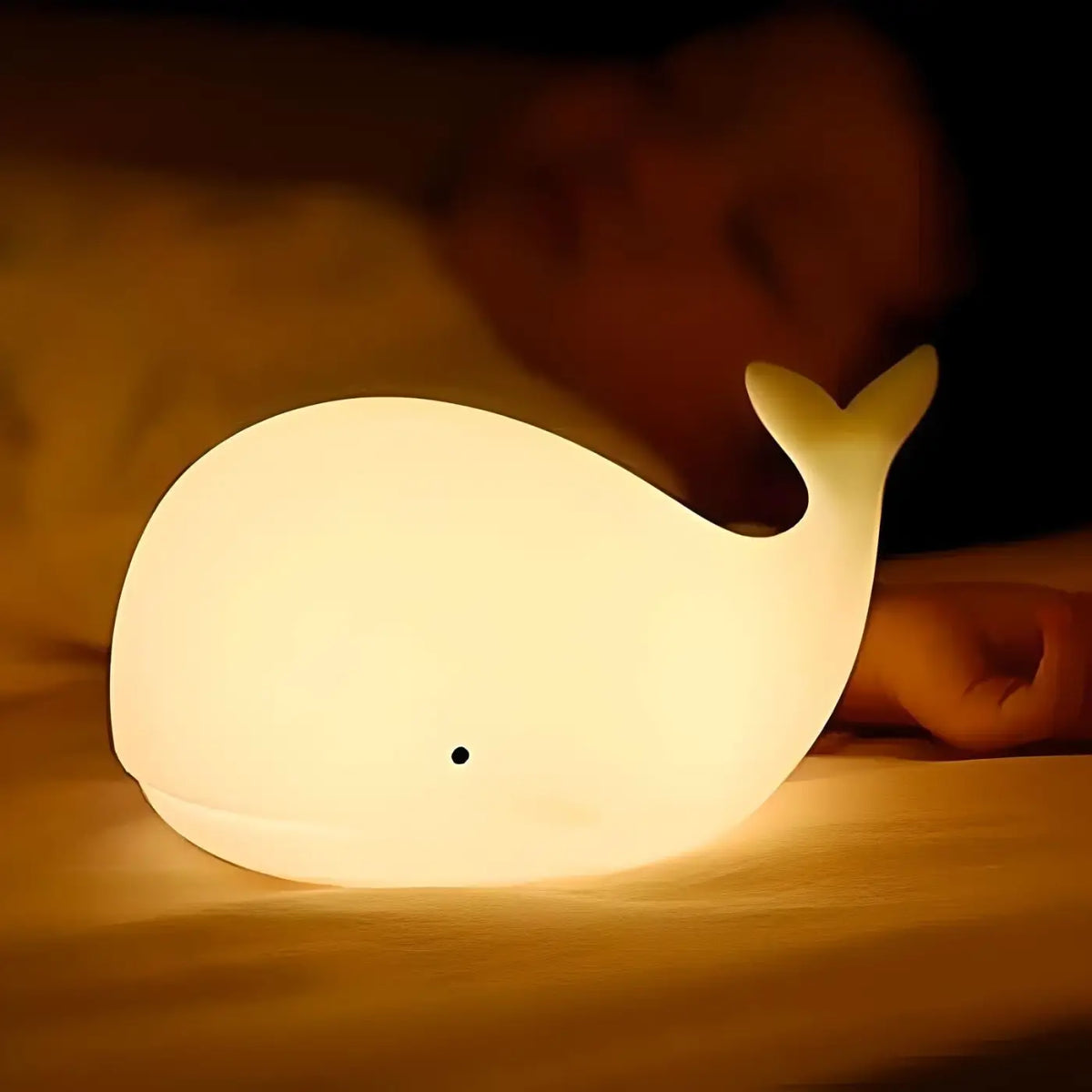 Veilleuse baleine tactile, du blanc doux aux couleurs