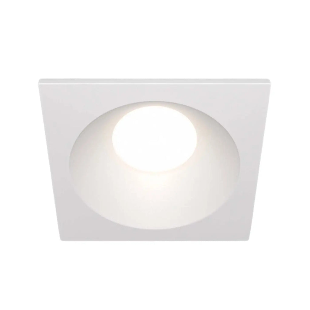Spot encastrable carré étanche IP65 en acier, culot GU10