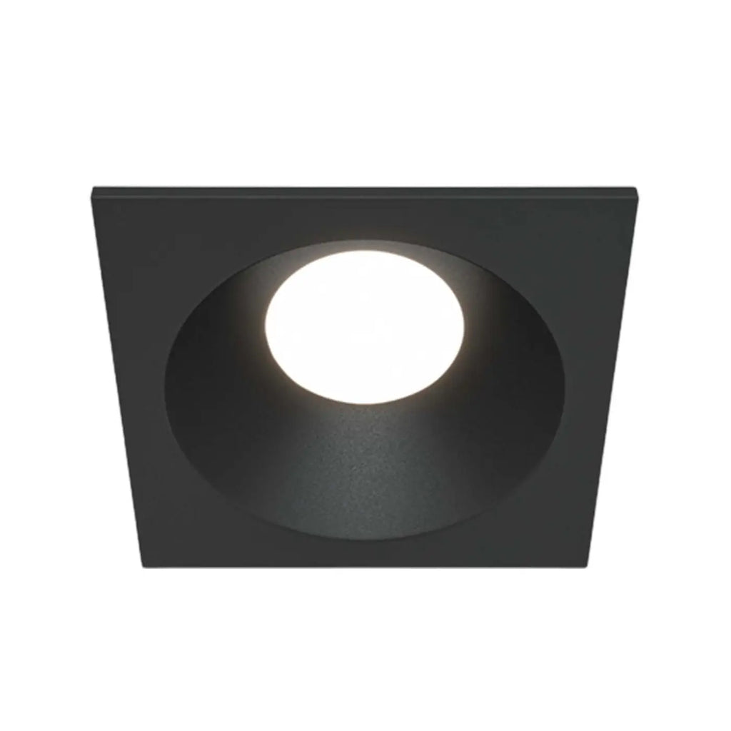 Spot encastrable carré étanche IP65 en acier, culot GU10